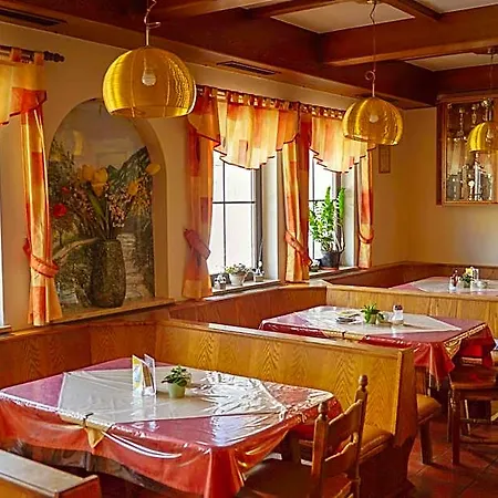 Inn Podobnik *