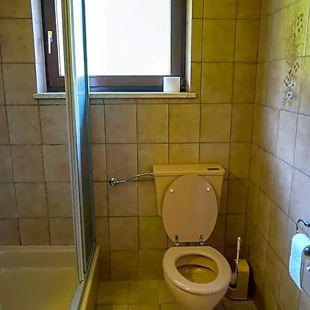 Podobnik *
